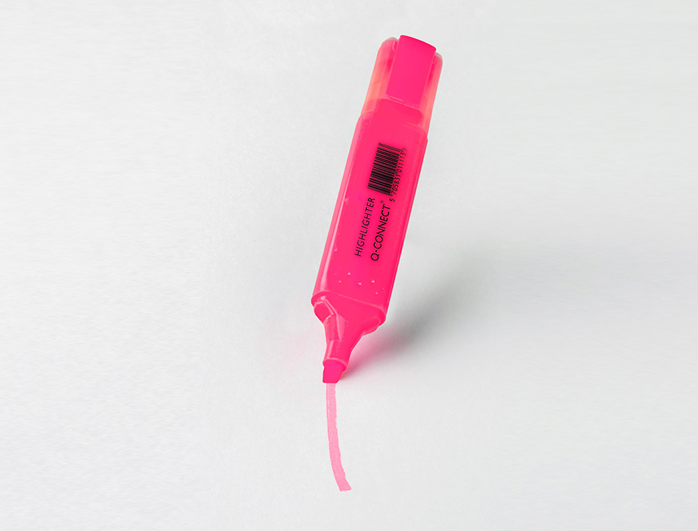 SURLIGNEUR Q-CONNECT TRAC 2/5 MM POINTE BISEAUTE COULEURS CLATANTES ROSE