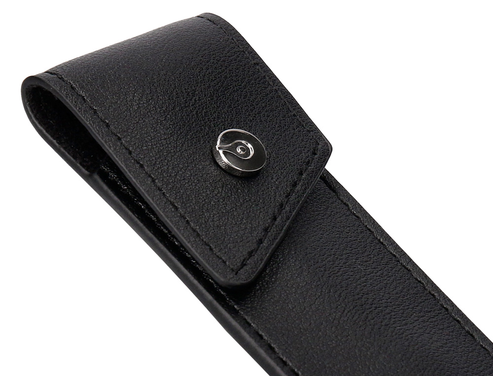 STYLO-PLUME ETUI SIMILI CUIR BELIUS TURBO ALUM. TEXTURE POINTILLEE ATTRIBUTS ARGENT ENCRE BLEUE COL. NOIR COFFRET CADEAU