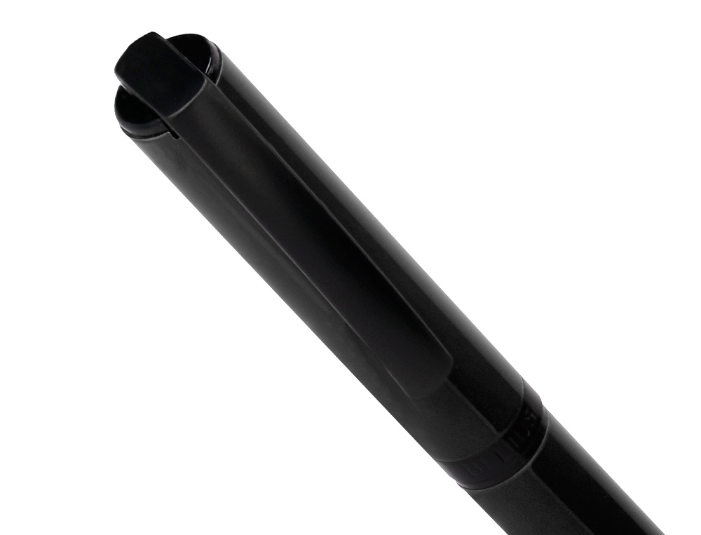 ROLLER BELIUS TURBO MONOCHROME ALUMINIUM TEXTURE POINTILLEE ENCRE BLEUE COLORIS NOIR DANS COFFRET CADEAU