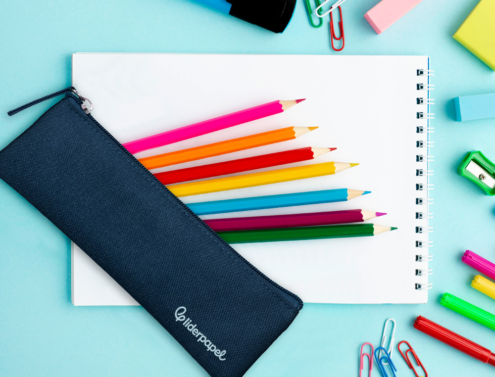 FOURRE-TOUT LIDERPAPEL PLAT MINCE 1 COMPARTIMENT 20X6CM COLORIS BLEU MARINE