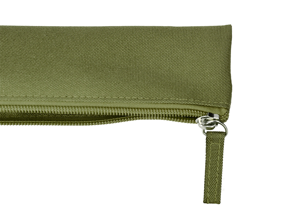 FOURRE-TOUT LIDERPAPEL PLAT MINCE 1 COMPARTIMENT 20X6CM   COLORIS VERT MILITAIRE