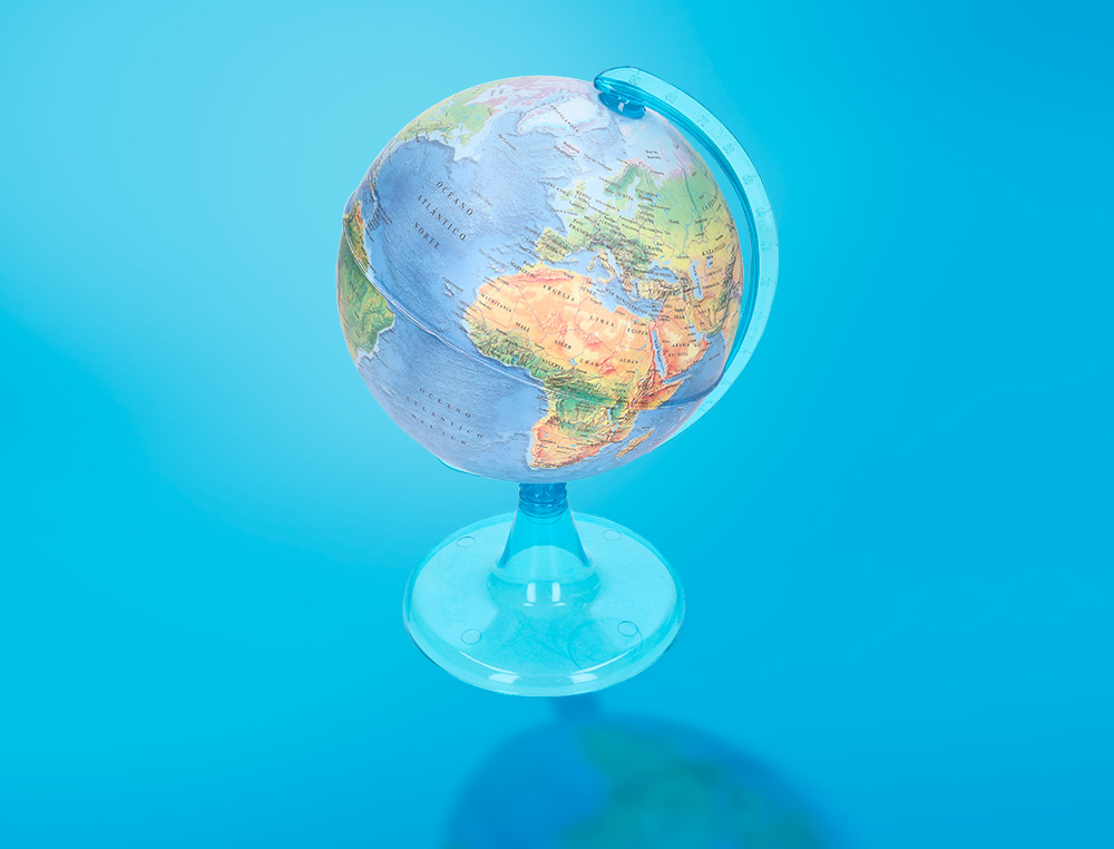 GLOBE TERRESTRE LIDERPAPEL CARTE PHYSIQUE FR             DIAMETRE 15 CM